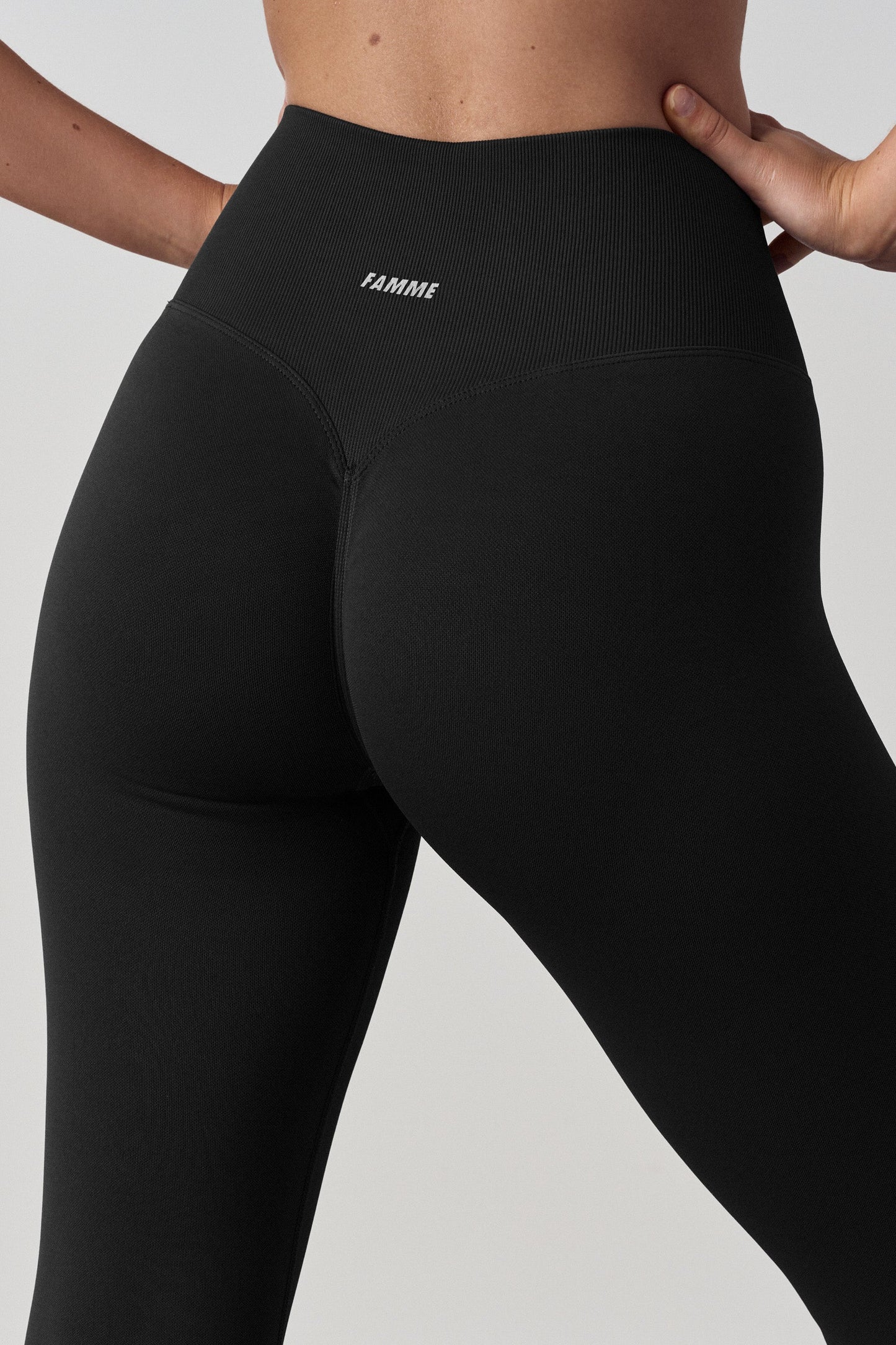 Invisible Scrunch Leggings - for kvinde - FAMME - Leggings