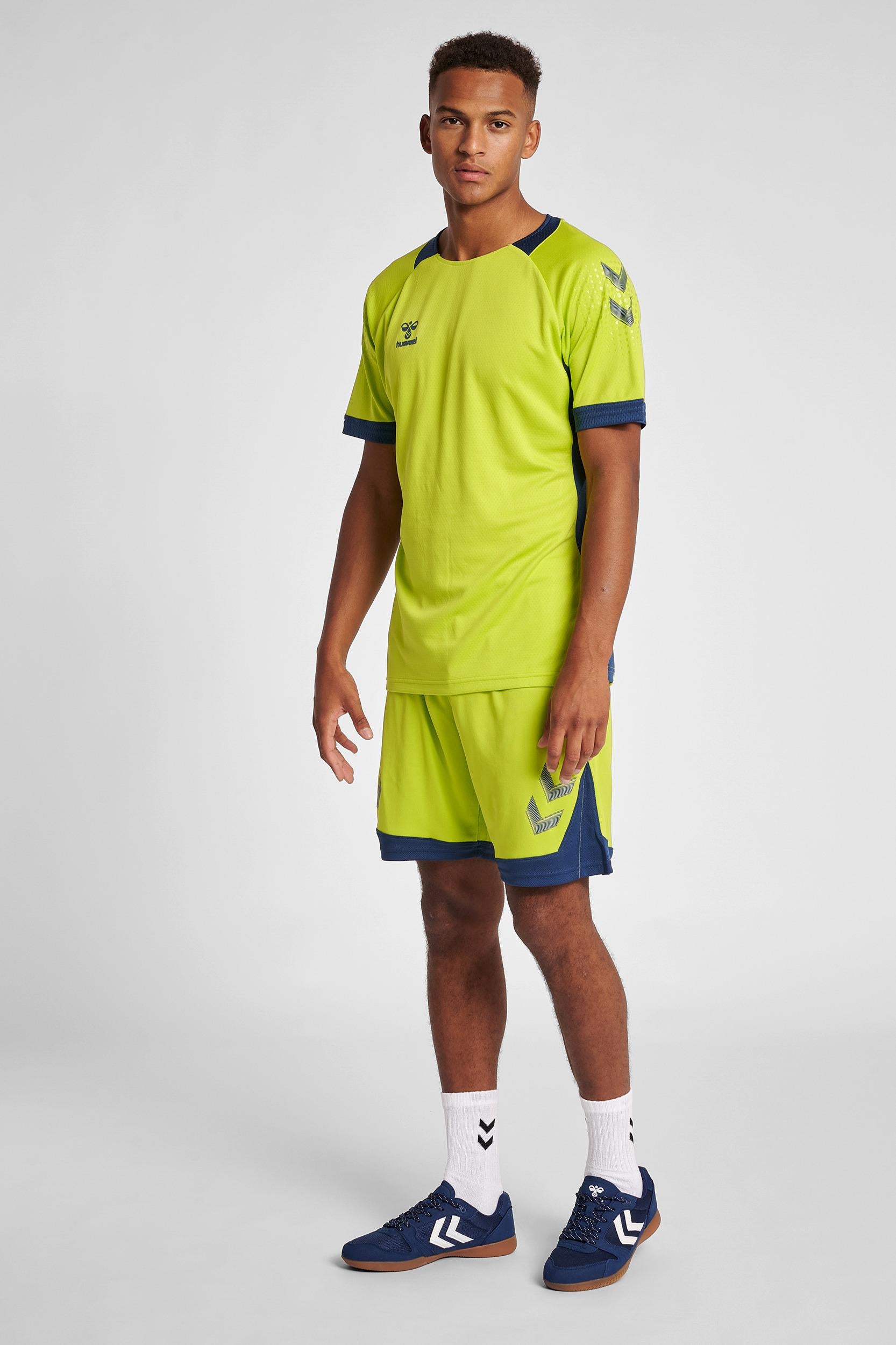 HUMMEL - Hmllead Poly Shorts - Lime Punch