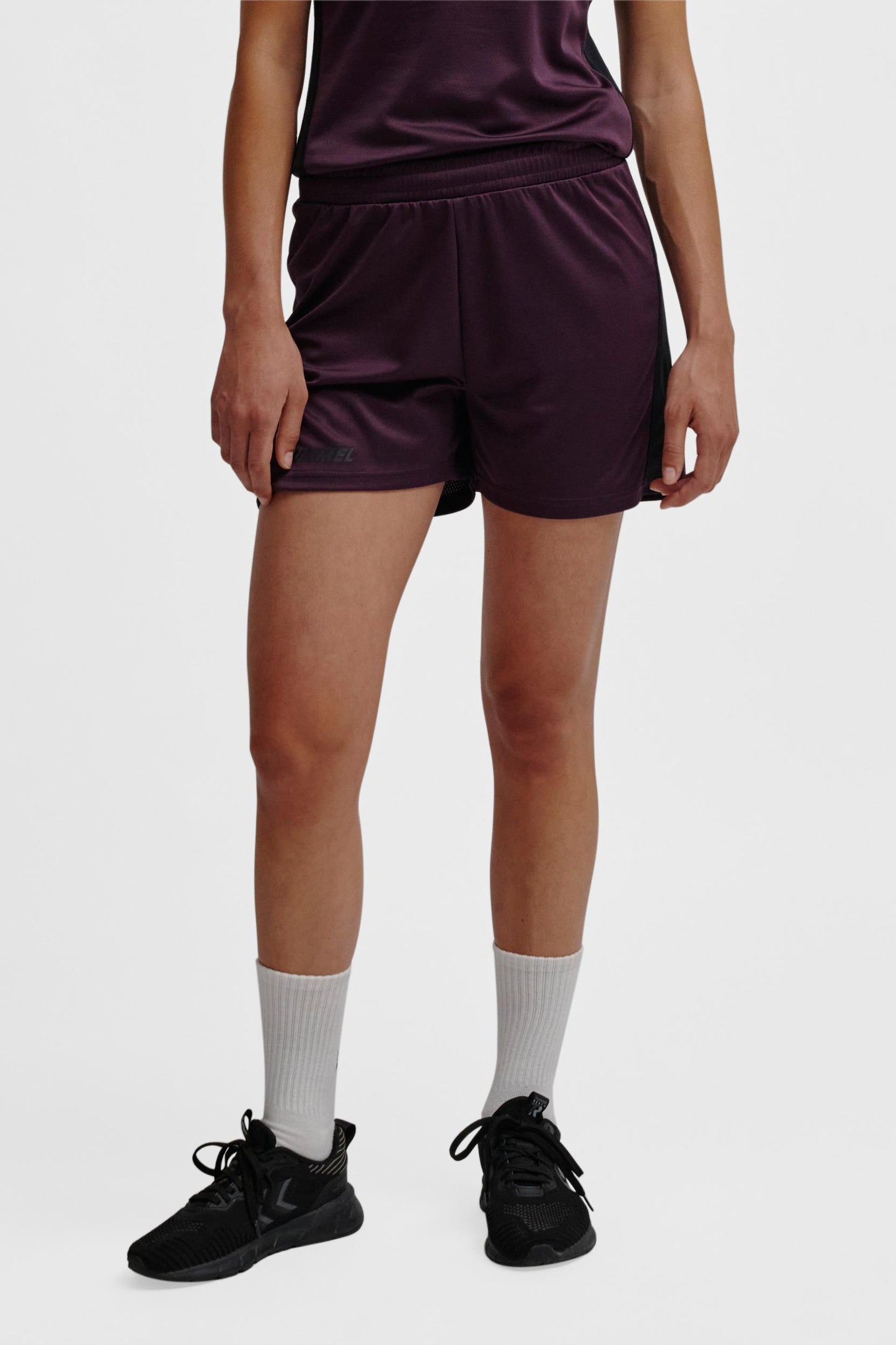 HUMMEL - Hmlmulti Pl Shorts Woman - Plum Perfect