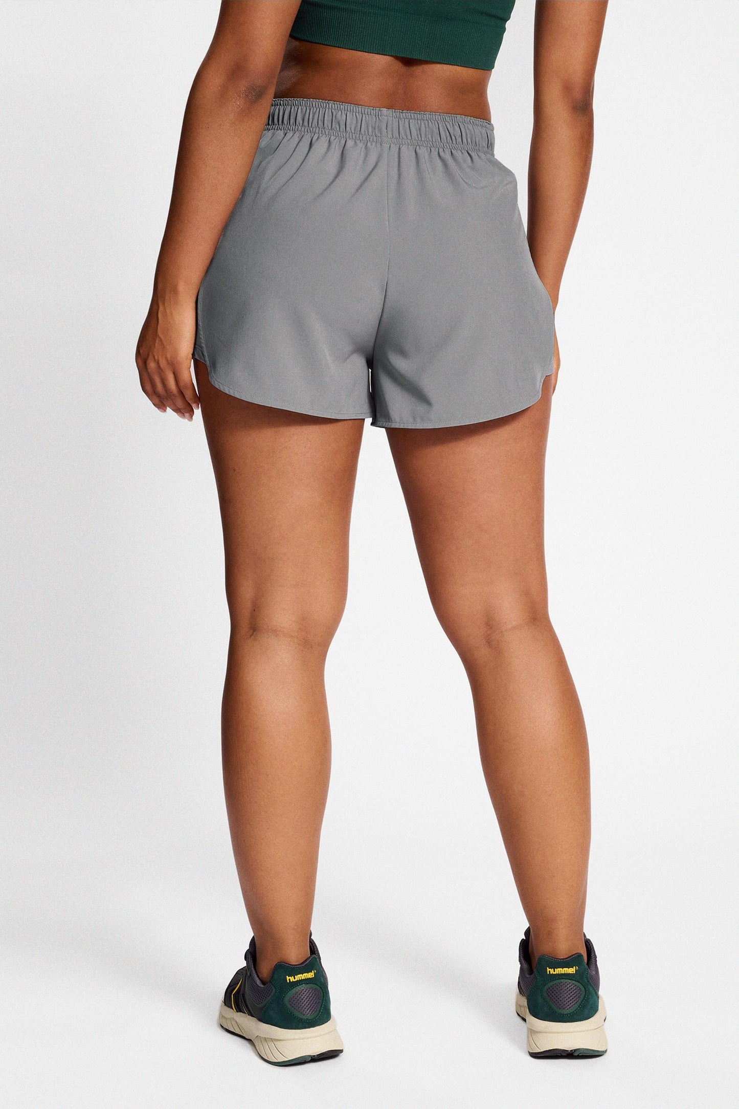 HUMMEL - Hmlte Vital Woven Shorts - Sharkskin