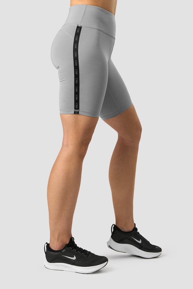 ultimate training logo biker shorts grey